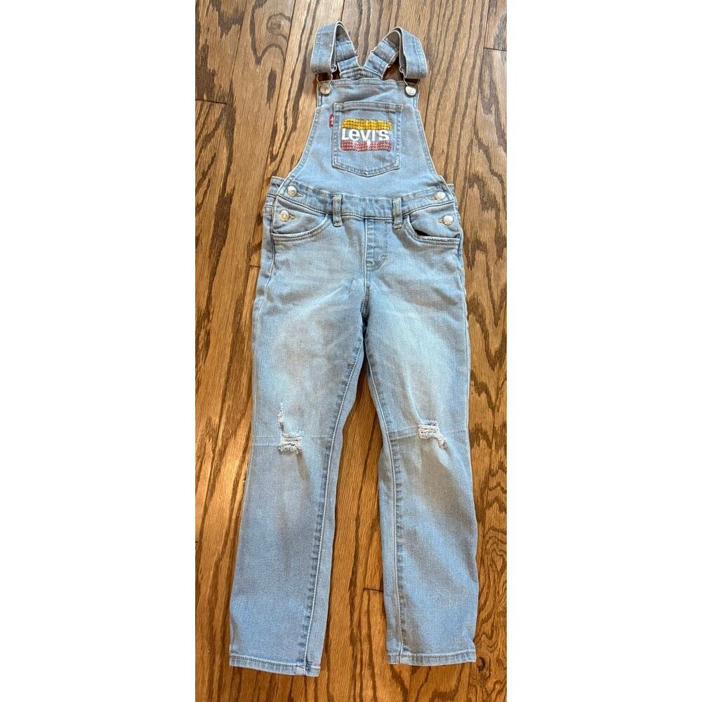Levi’s Girls Size 6 Denim Overalls Distressed Logo Bib Jeans Light Wash EUC